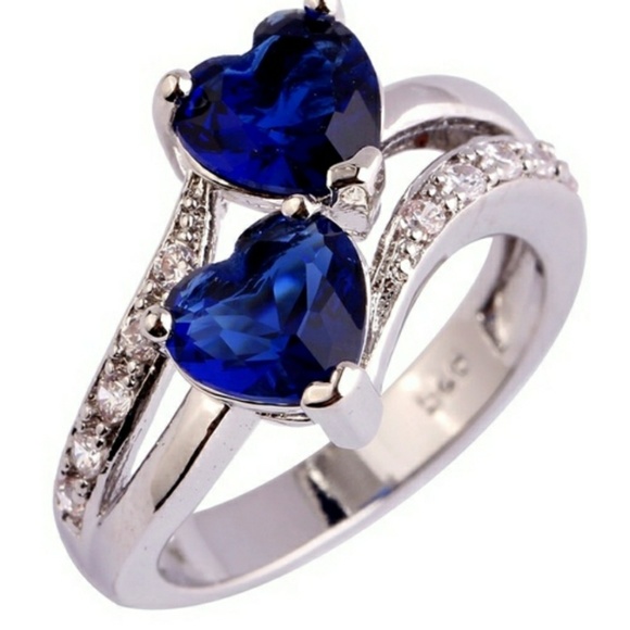 Midnight blue sterling silver heart ring. - Picture 3 of 4